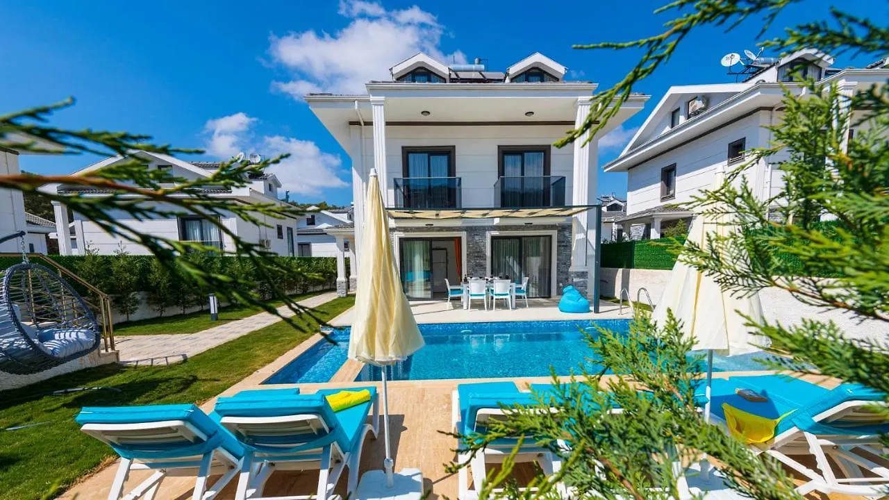 Hisar 1 - 4 Bedroom Holiday Villa In Hisaroenue Fethiye