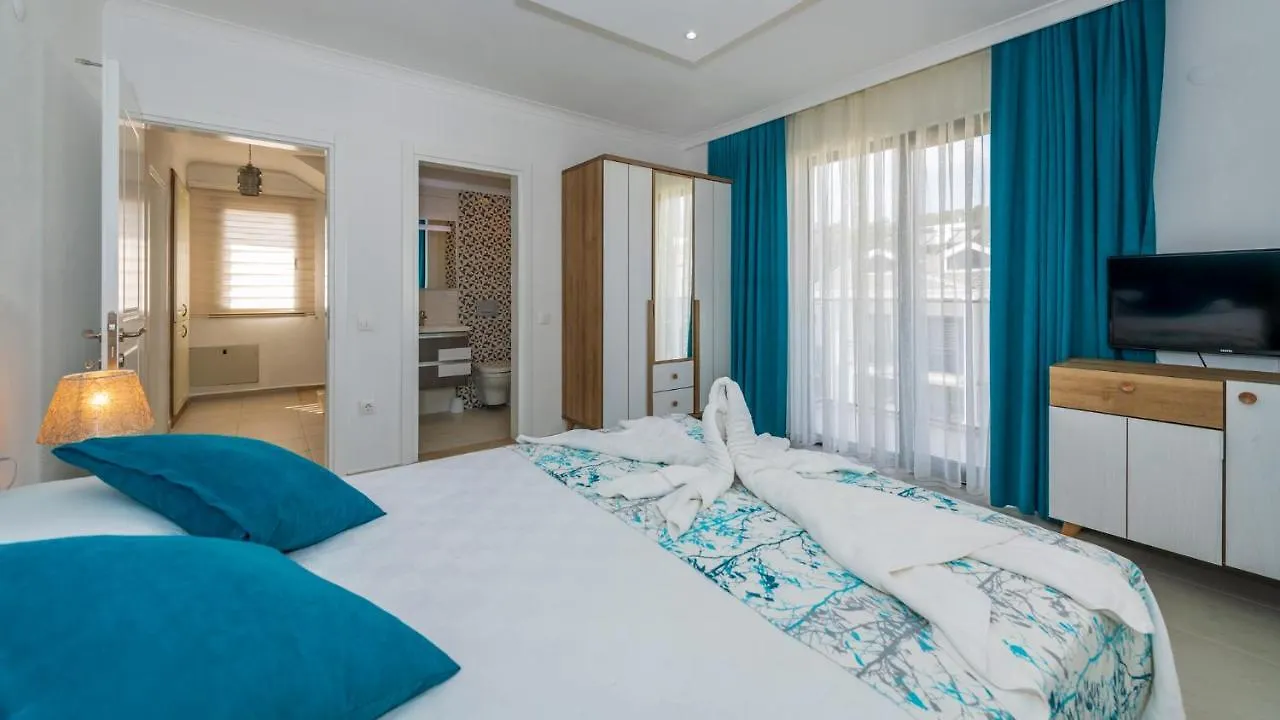 Hisar 1 - 4 Bedroom Holiday Villa In Hisaroenue Fethiye Turcja